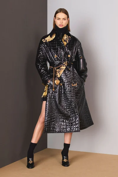 Look 30